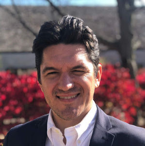 Meet your Posher, Christopher